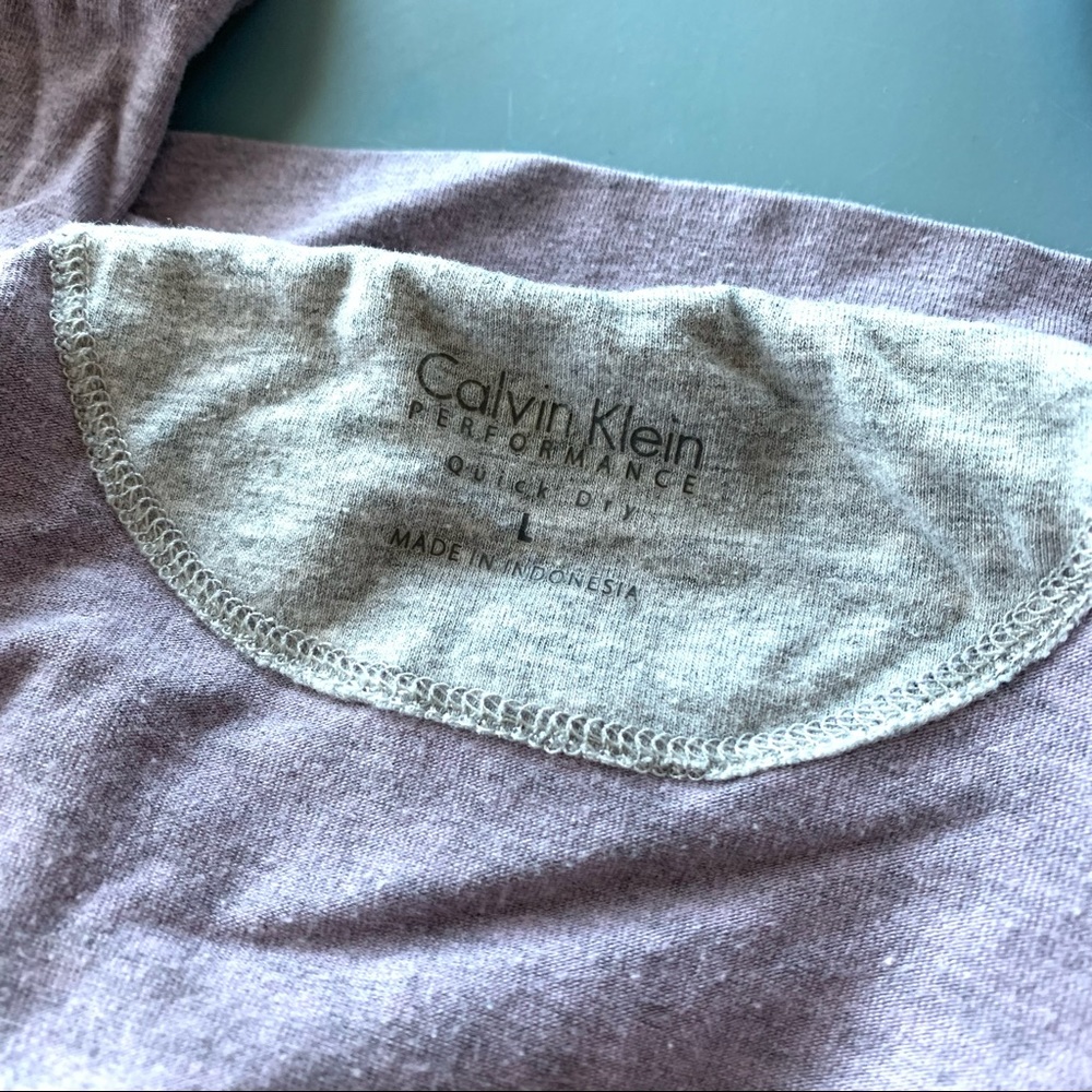 Hooded V Neck Pullover